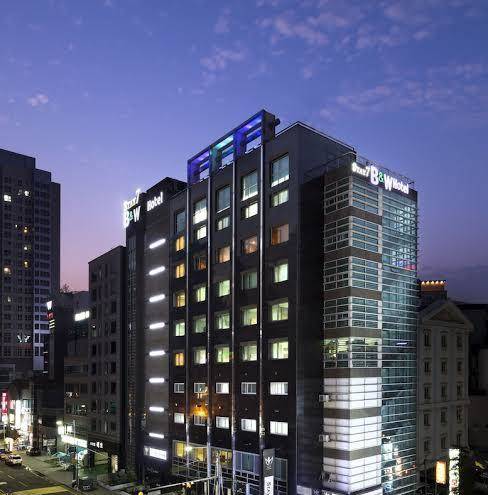 Stay 7 B&w Hotel Image