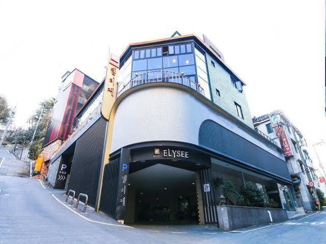 Elysee hotel