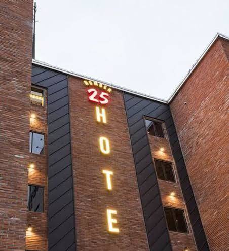 No 25 hotel yongho