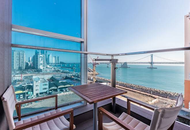 H Avenue Gwang An Beach Image