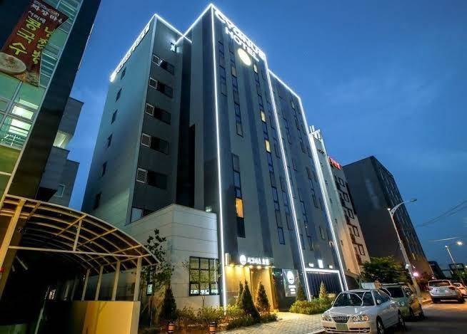 Cygnus hotel