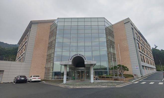 Hanyang Women's University Manripo Youth Training Center Image