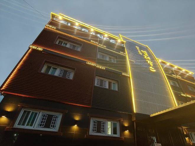 Elegance Motel Image