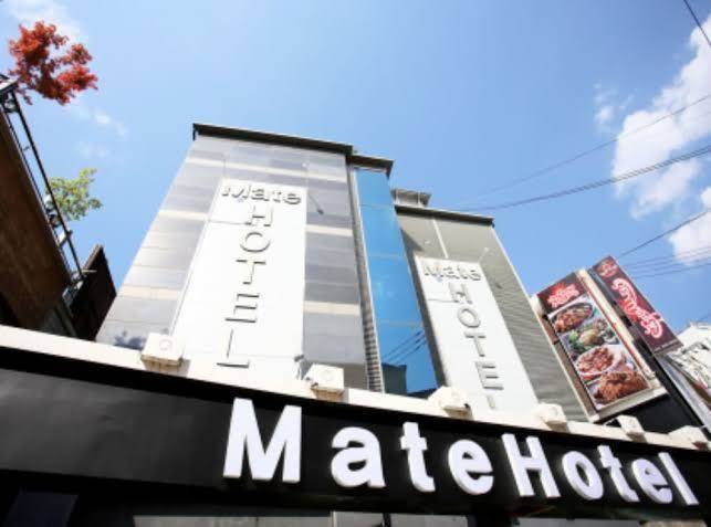 Mate hotel