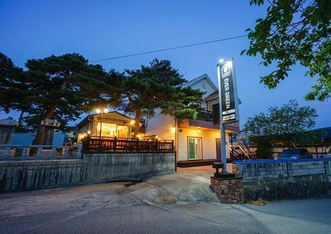 Donghae evergreen bed and breakfast