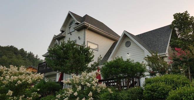 Wild Flower Letter Image