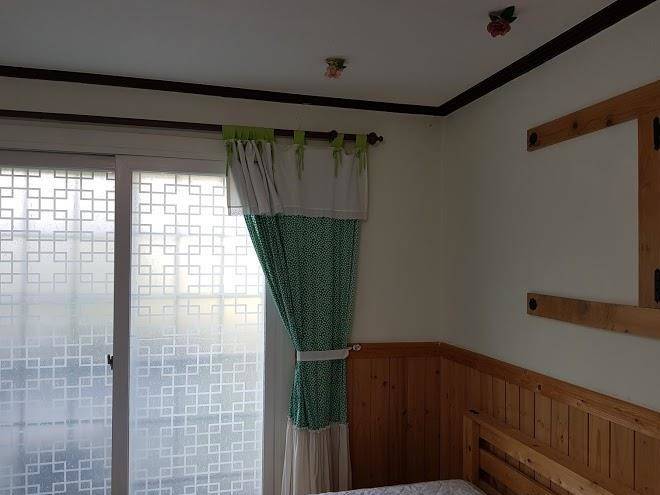 Daegwalnyeonng wild floaroma pension