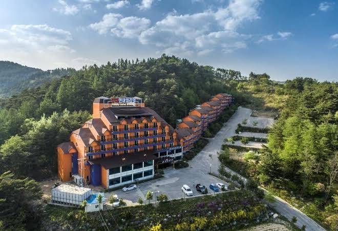 Hyundai elliot hotel and resort