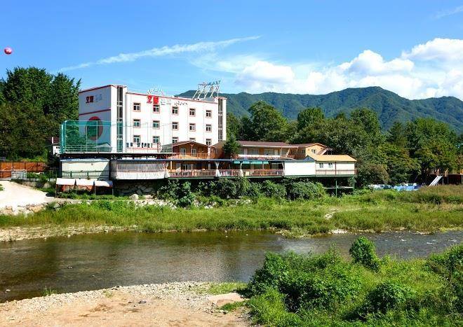 Traum hotel & condo
