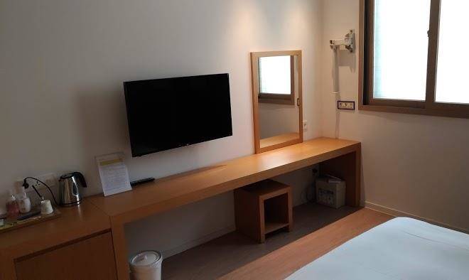 Golden river hotel