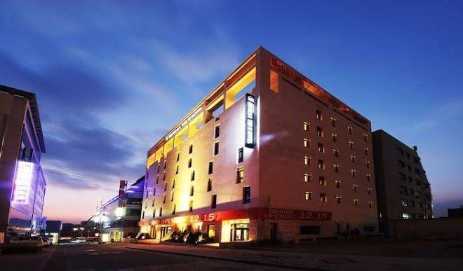 The h hotel