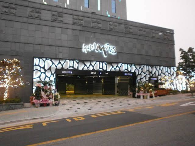 Hotel minos