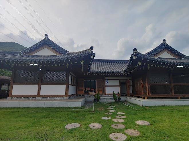 Gyeongju hanok saleuriratta pension