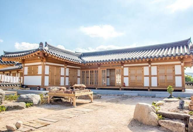 Wadamjeong