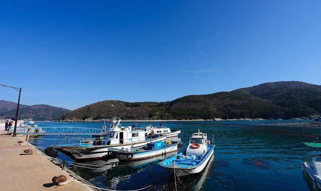 Sea and sky resort