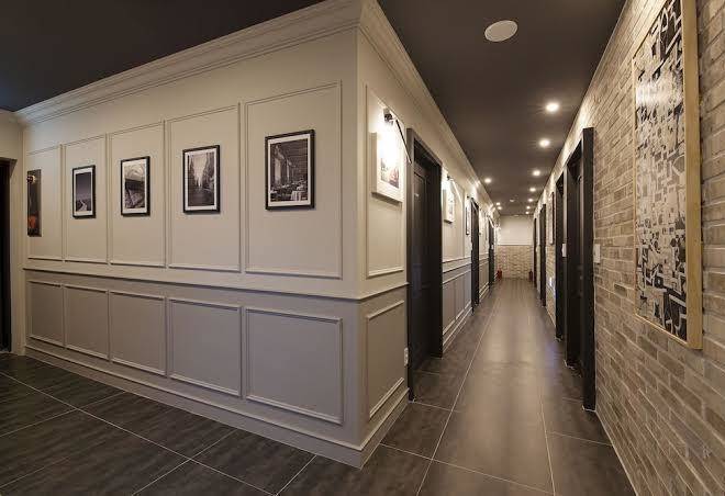 Hotel gray