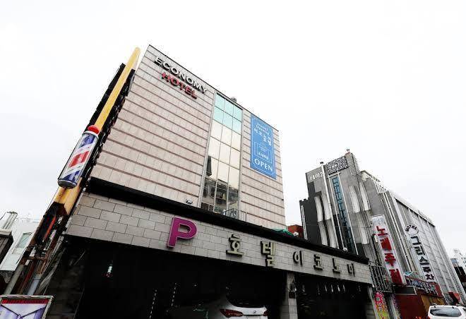 Economy hotel