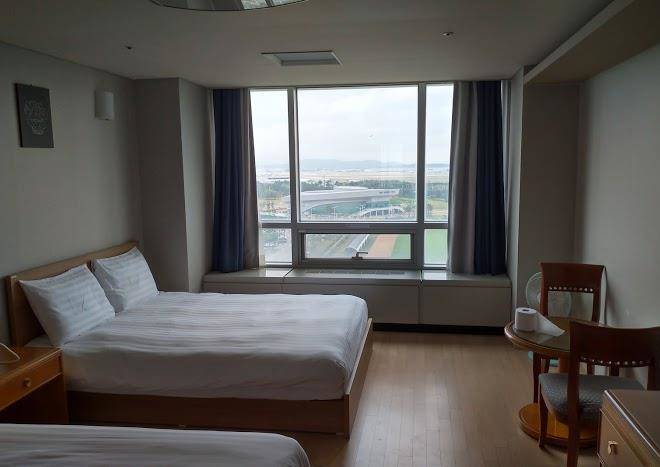 Capsule Hotel Goodstayinn Image