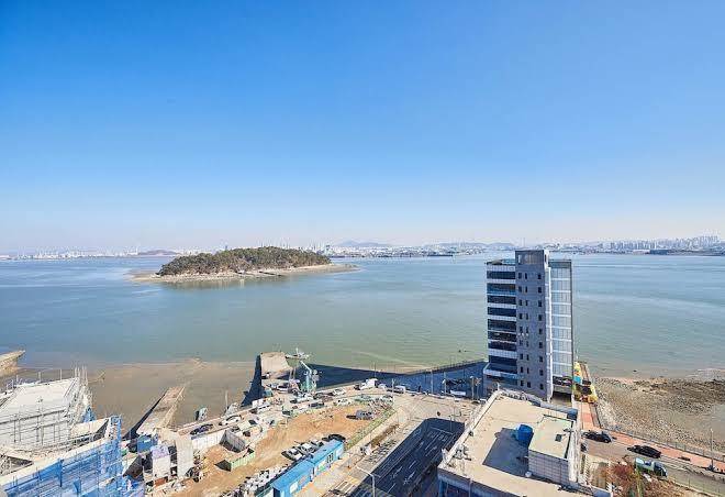 Free Pickup Incheon Airport Interhotel Image