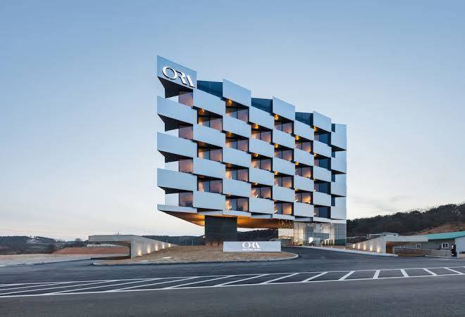 Hotel ora