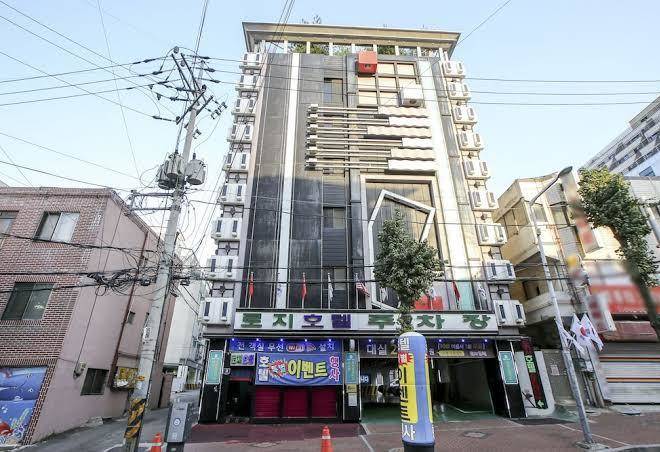 Rozy hotel