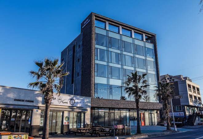 Bluespring boutique hotel