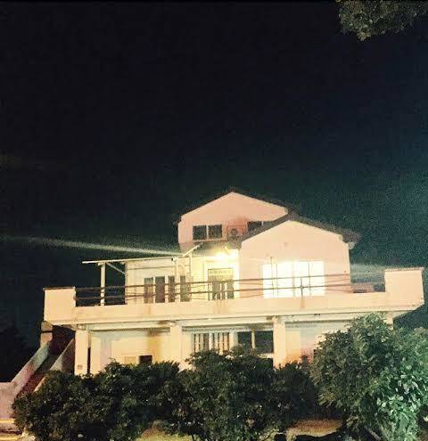 Family Hotel Oliva Image