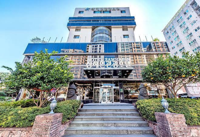 Samhaein tourist hotel