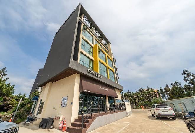 Sunrise hotel jungmun