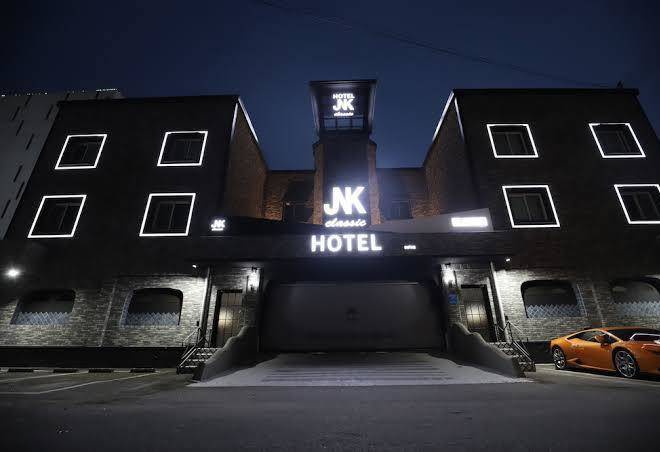 Gunsan jnk classic hotel black