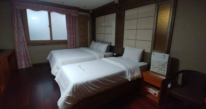 Welcome tourist hotel