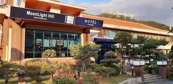 Hotel Jirisan Sunlight Image