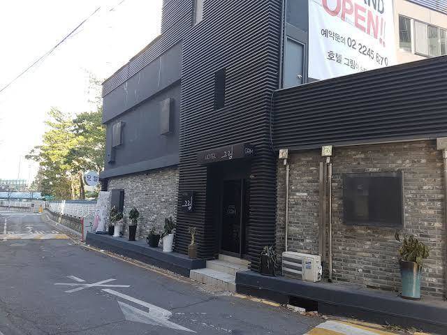 Grim hotel in dongdaemoon