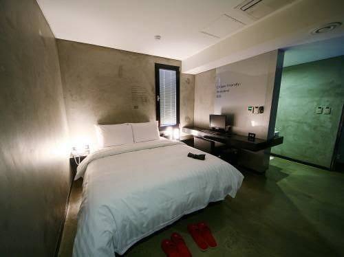 Cf hotel