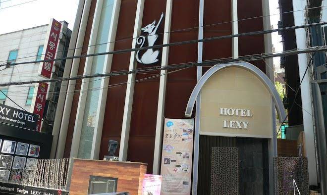 Lexy Hotel Image