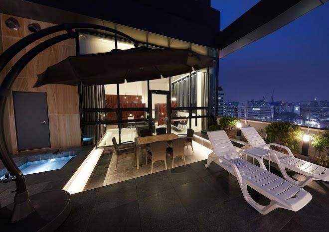 Standard hotel