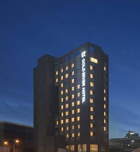 Gold river hotel