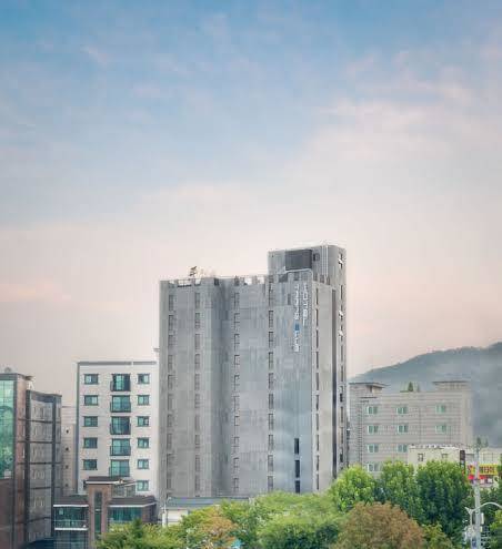Trang blue hotel