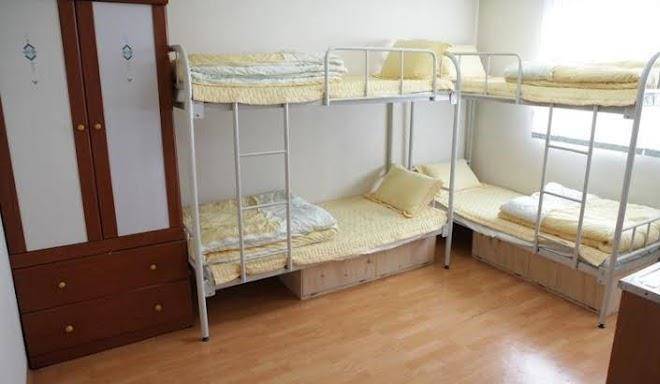 Korea central backpackers