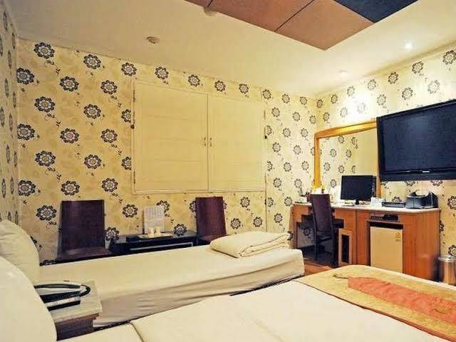 Liz hotel