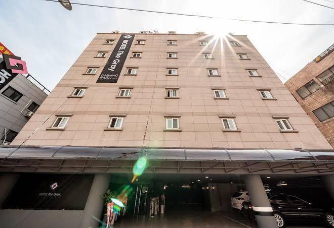 The Gray Hotel Image