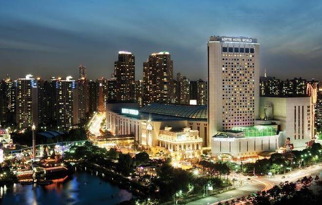 Lotte hotel world