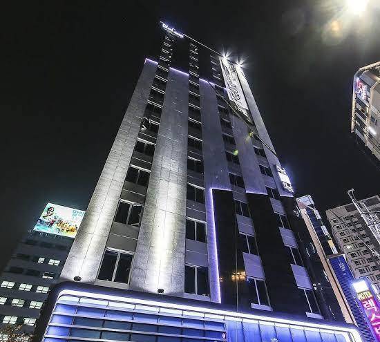 Blvd hotel