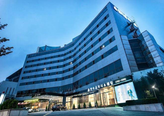 Itaewon crown tourist hotel