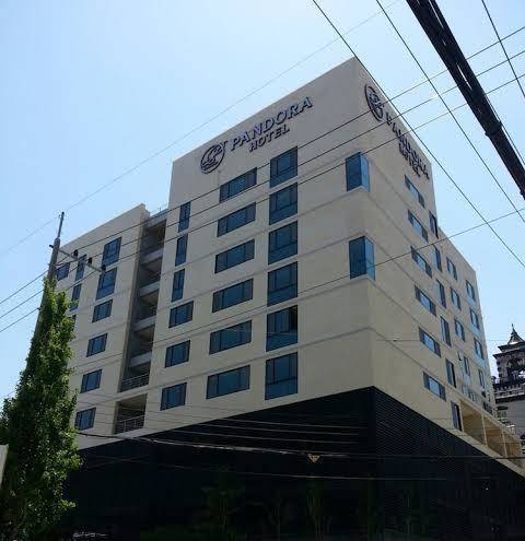 Pandora hotel