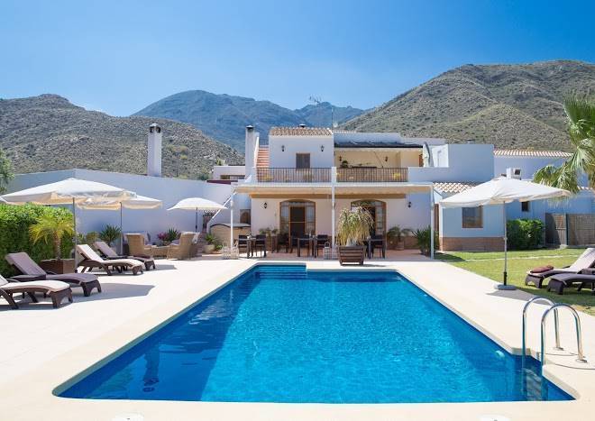 Luxury b&b cortijo el sarmiento