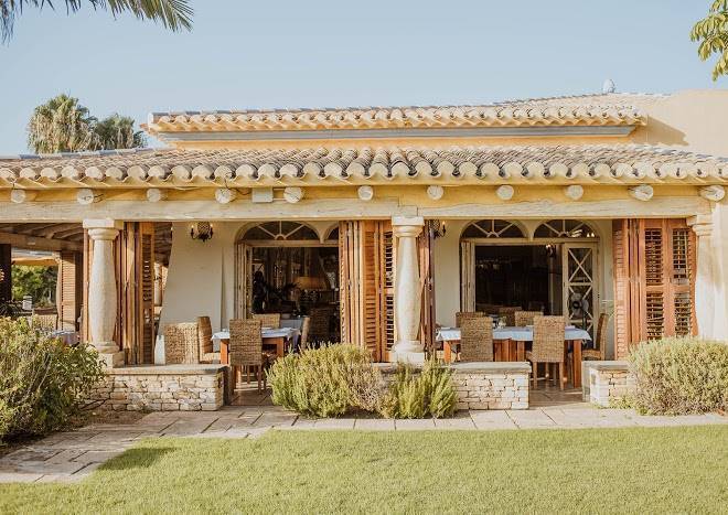 Desert springs family leisure & golf resort