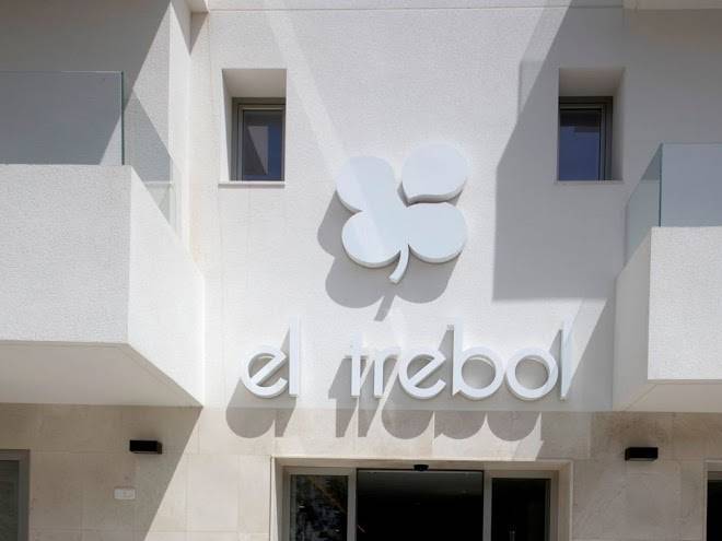 El trebol bar & hotel
