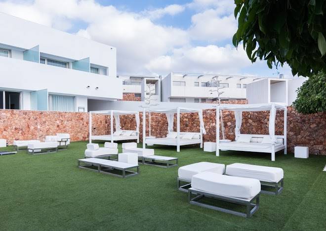 Hotel Cala Grande Image