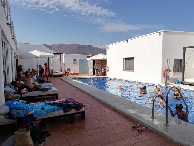 Hotel los escullos